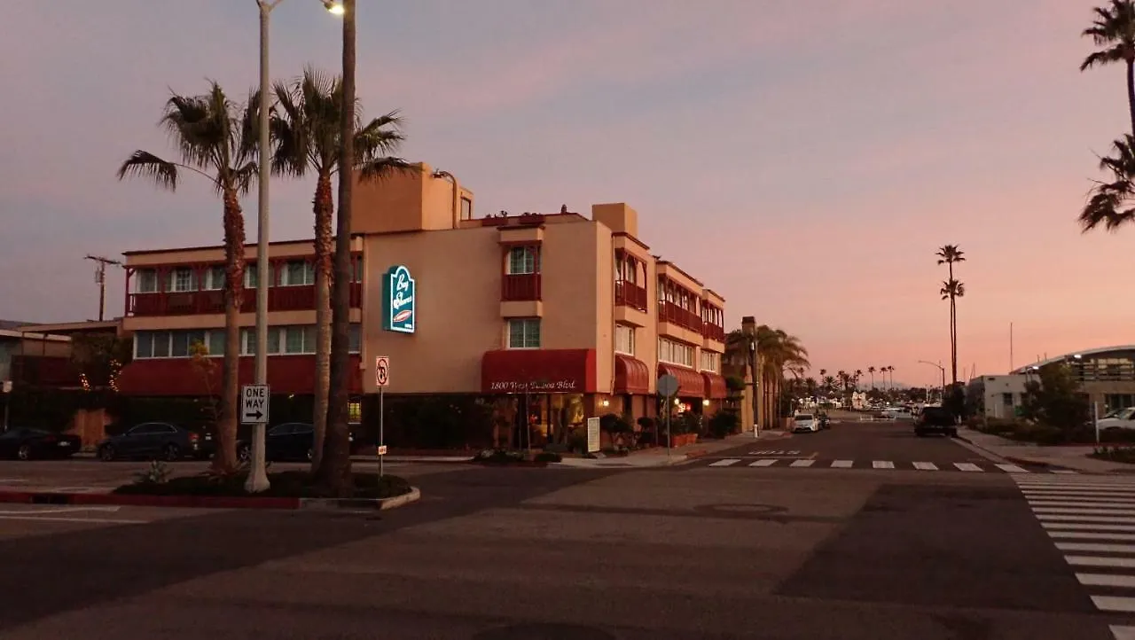 فندق Bay Shores Peninsula نيوبورت بيتش